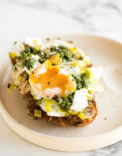 bakd-raw-by-karolin-baitinger-3a95bnXHHOI-unsplash