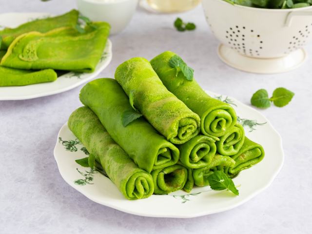 Bright & Tender Spinach Crepes